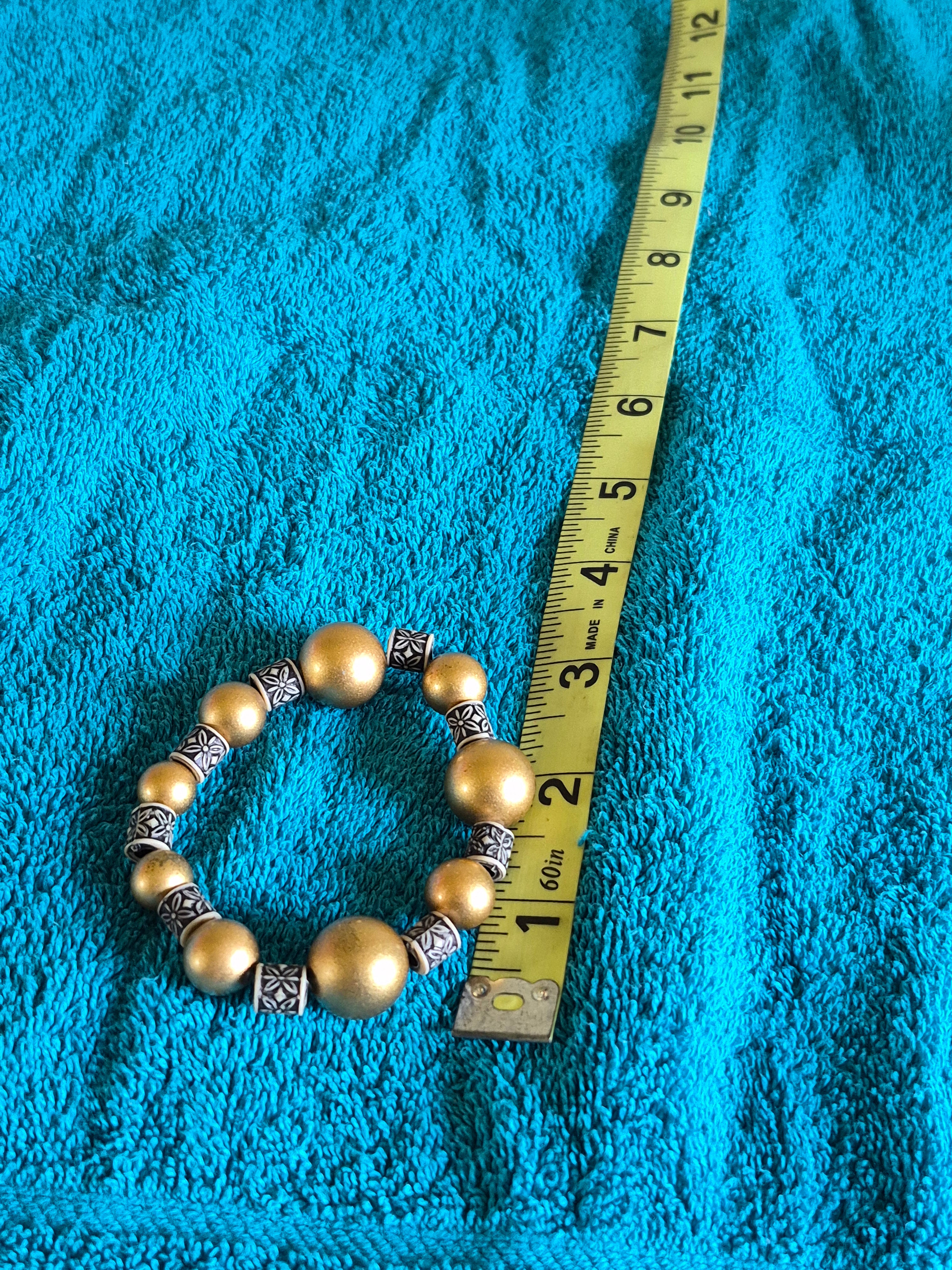 Gold and Ivory detailing bracelet